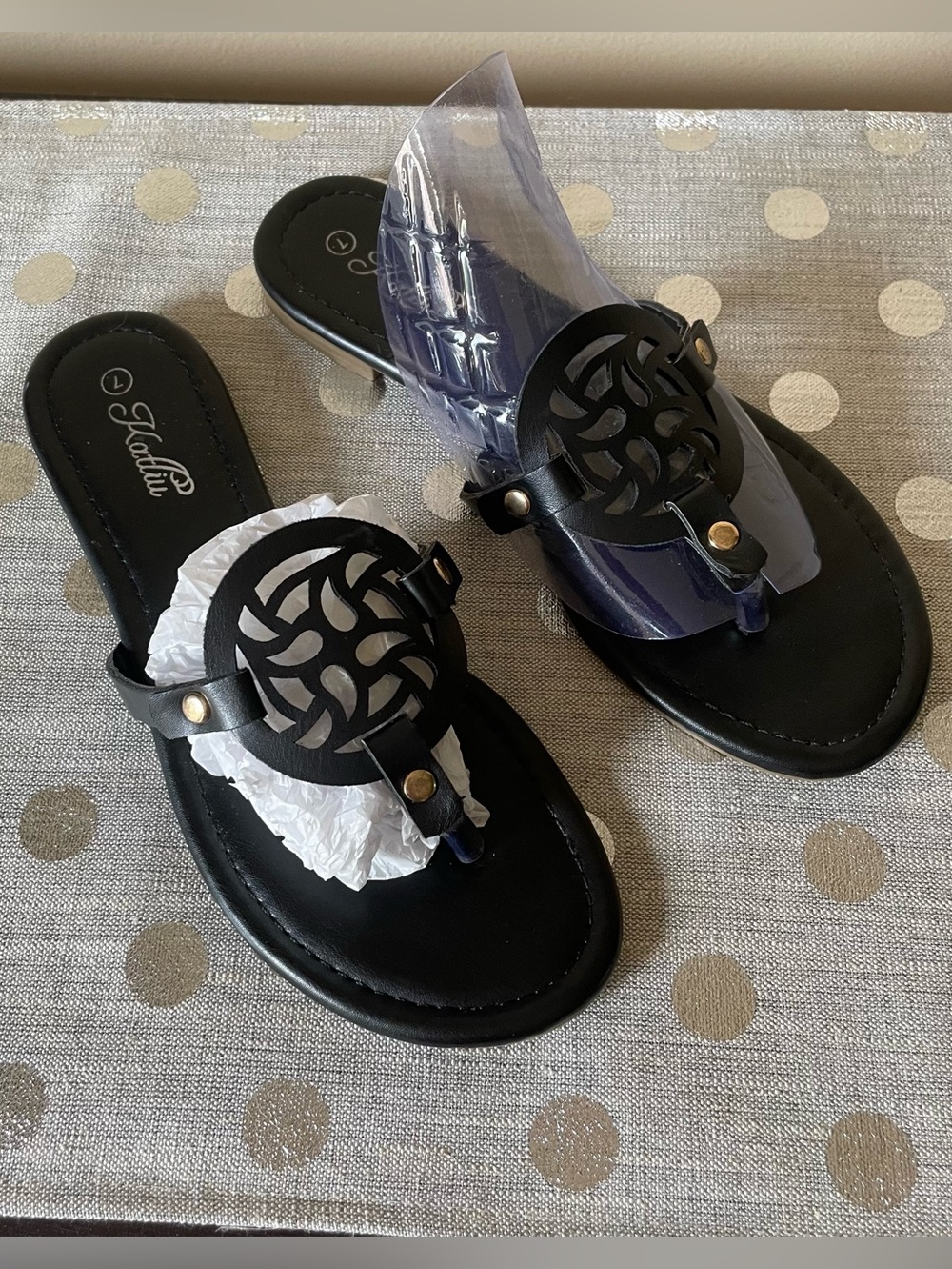 “Kafliu” Black Sandals. 
Size: 7
EUC
